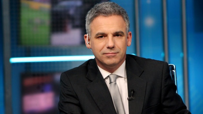 Imagen en primer plano de Alejandro Figueredo